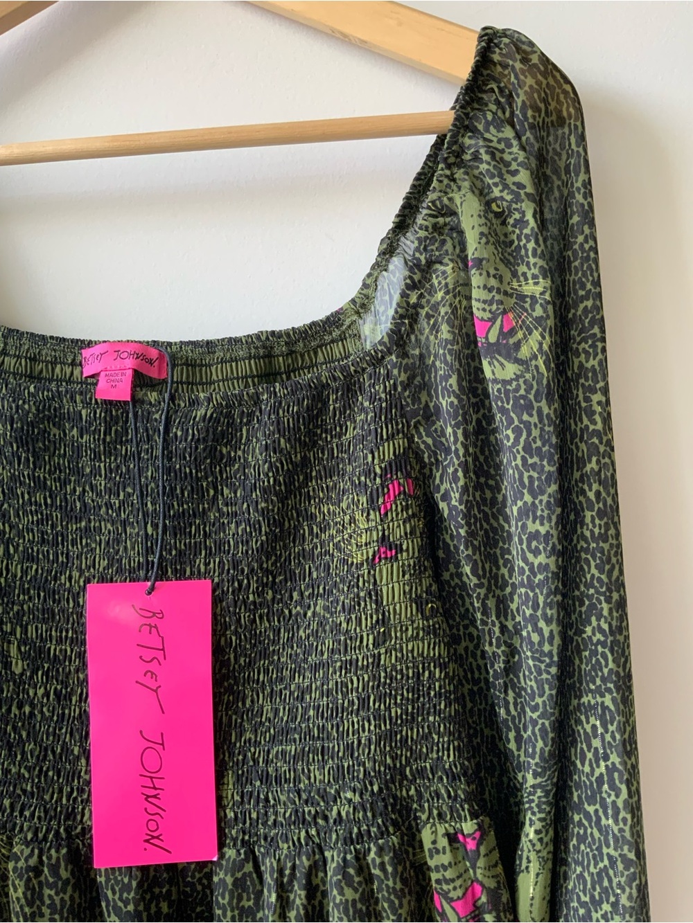 NWT Betsey Johnson Olive Green Animal print leopardLong Sleeve Midi Dress - Med - Picture 4 of 8